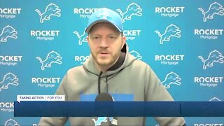 Darrell Bevell takes over at Lions practice