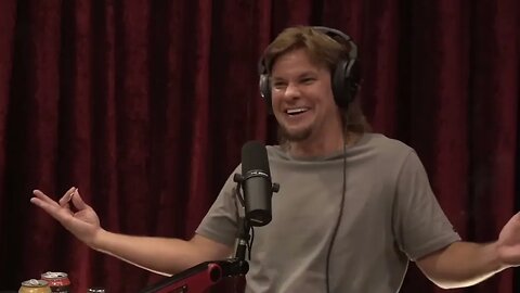 Joe Rogan & Theo Von BILLIONAIRES Look Like ALIENS BRO