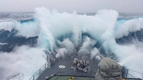 Ships in storms | Monster waves #seastorm #seawaves #ships #monsterwaves