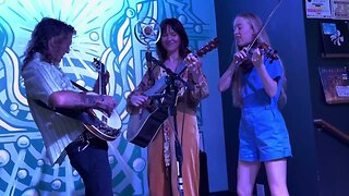 Molly Tuttle Grimey’s In-Store - Down Home Dispensary (w/Kyle Tuttle & Bronwyn Keith-Hynes) 8-15-23
