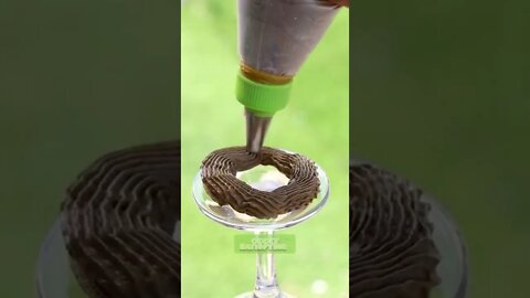 This is a normal clay squeezed in a spiral form. This is very mesmerizing. Wait for it!