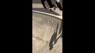 Awesome skate clip 😎🛹