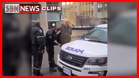 OTTAWA POLICE ARREST CHRISTOPHER BARBER (CONVOY ORGANIZER) - 6042