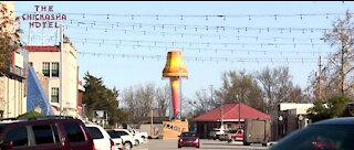 40-foot-leg lamp display in Oklahoma