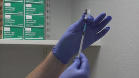 'Vaccine hunters' continue push for leftover vaccines in WI