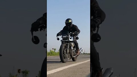 Loudest Exhaust Note ⚠️ Continental Gt 650 burnout #shorts #youtubeshorts #gt650 #royalenfield