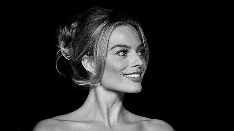 Engelbert Humperdinck - How Do I Stop Loving You ( starring Margot Robbie )