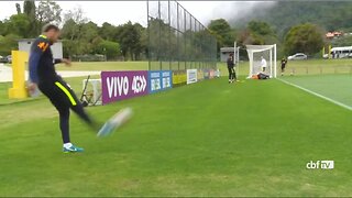 Como??? Neymar e Willian fazem GOL IMPOSSÍVEL em treino!