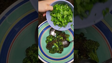 60-Second Organic | Roasted Broccoli & Bacon Salad #saladrecipe #broccolisalad