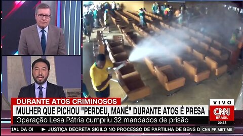 Mulher que pichou "perdeu, mané" durante ataques de 8/1 é presa pela PF CNN PRIME TIME @shortscnn