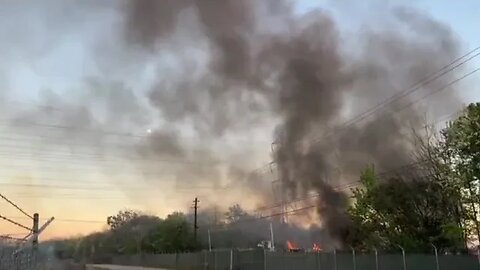 Huge plumes of smoke and massive police response after Antifa terrorists face off with police...