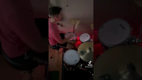 Welcome to the Jungle - Guns N Roses Drum Cover