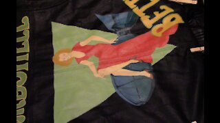 Painting My Own WWII Inspired Bomber Jacket Bombshell Betty