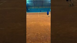 tinha tudo pra perder o ponto 😅😅 mais sorte que juízo #tennis #shorts #subscribe