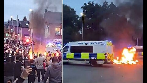 BREAKING UK Attacked: Islamists/Muslims & Illegal Immigrants RIOT In Leeds. Police RUN AWAY