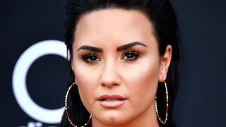 Demi Lovato HOSPITALIZED For HEROIN OVERDOSE!