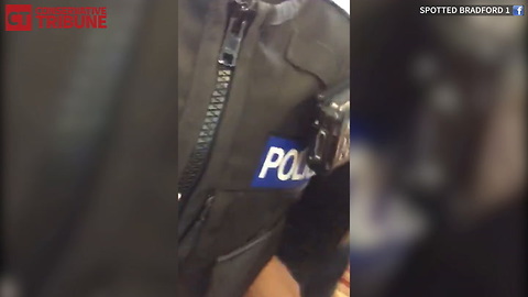 Cops Attacked In Mosque For Wearing Shoes