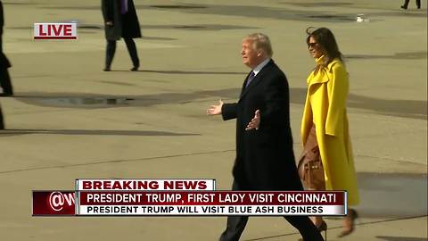 President Trump, first lady Melania Trump arrive at Cincinnati Lunken Airport