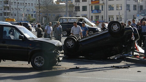 Funny russian car crashes