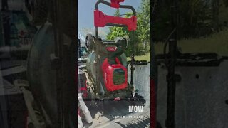 Milwaukee Lawn Mower (2823-22HD)