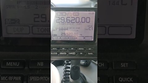 10 Meter FM Repeater KQ2H, ND to UK via New York Repeater, And I'm Receiving Mobile In Florida!!