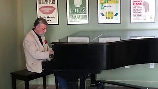 Ray Stevens Playing "Everything Is Beautiful" Intro on Piano at CMHOF 8/20/19