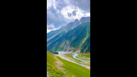 Beautiful Place in Pakistan #pakistan #nature #beautiful #pakistantravelvlog #pakistanvlog