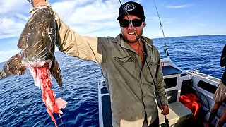 7 DAYS Living At Sea - CRAZY SHARK ATTACKS - Catch And Cook Fresh Fish.