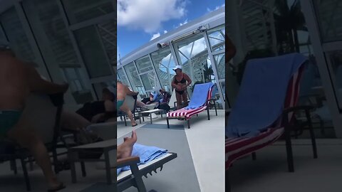 MAN ACTS LIKE COMPLETE SAVAGE ON CRUISE SHIP #shorts #trending #comedy #viral #news #viralvideo