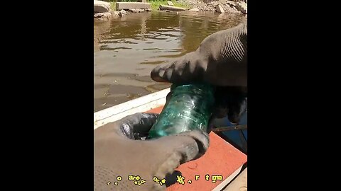 Expensive Vintage Glass Insulator Found Magnet Fishing! #magnetfishing