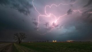 Spectacular Lightning show in MB Canada #lightningstrike