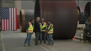 Biden to Random Worker: I Can Blow Up The World