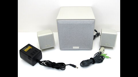 Cambridge Soundworks SW320 2+1 Multimedia Speakers