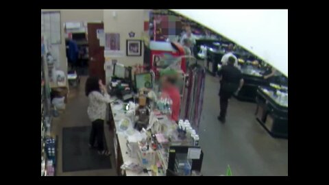 I-Team witnesses theft attempt while covering shoplifting