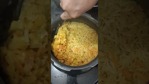 #biryani #rice #friedrice #food #foodie #viral #trending #vlog #youtube #jayveeru