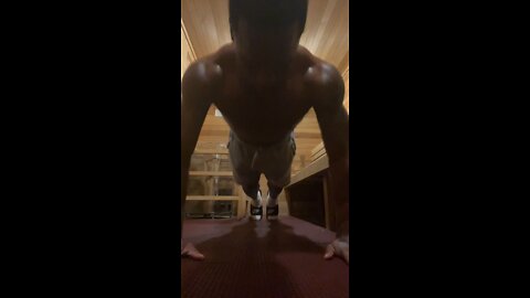 Rico Tate Sauna Push-ups