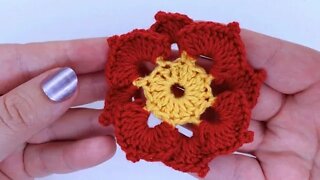 crochet 3D flower free pattern tutorial for beginners