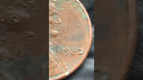 COIN ROLL HUNTING I FOUND RARE PENNY DIE ERROR 198D 1982