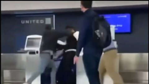 Newark Airport original full-length fight video.