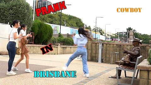 Cowboy_prank in Brisbane Australia. funniest reactions. lelucon statue prank. luco patung