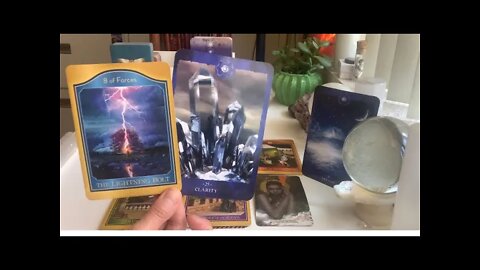 Leo ♌️ “Lightning Strikes & It All Becomes Clear!” June Tarot & Oracle Reading ~ Akashic ✨📚🔮