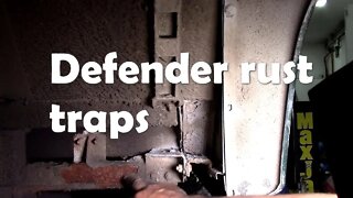 Rust traps on Defenders - a typical example of the rear arches