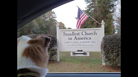 My girls went to church for the first time @ Smallest Church in America 🙏✝️🇺🇲