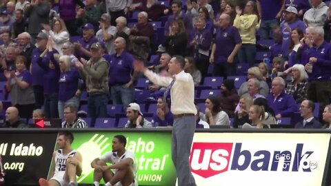 College of Idaho sweeps the Mayors' Cup, winning the last game 60-46 against NNU