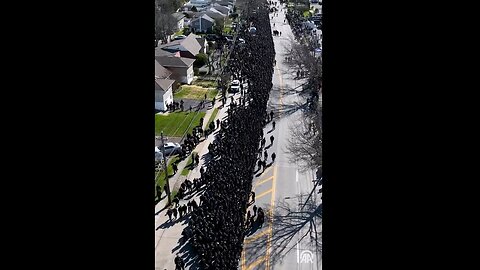 A Breathtaking Show Of Support For Slain NYPD Officer As Thousands Of Cops Show Up For Funeral