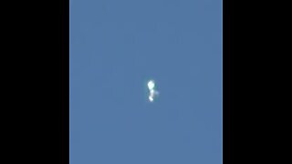 Human-shaped UFO observed above Sequoia Park, California