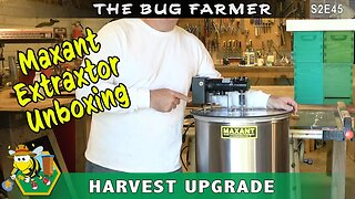 My Maxant 3100P Honey Extractor Unboxing and Review. It's time to mechanize my honey extraction.