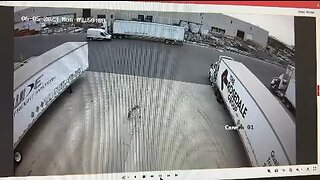 Thief Steals From Truck In Vaughan