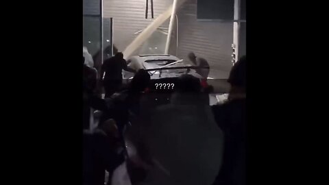 CHAOTIC IN FRANCE🇫🇷LIDL SUPER MARKET🏪DESTROYED BY THUGS🃏💥🏪🏎️🆘🐚💫