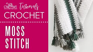 Easy-to-crochet baby blanket pattern using moss stitch